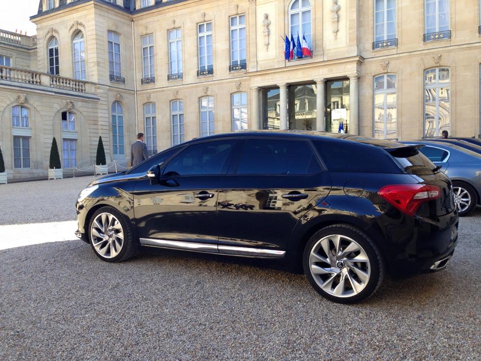 Agence de location de voiture avec chauffeur